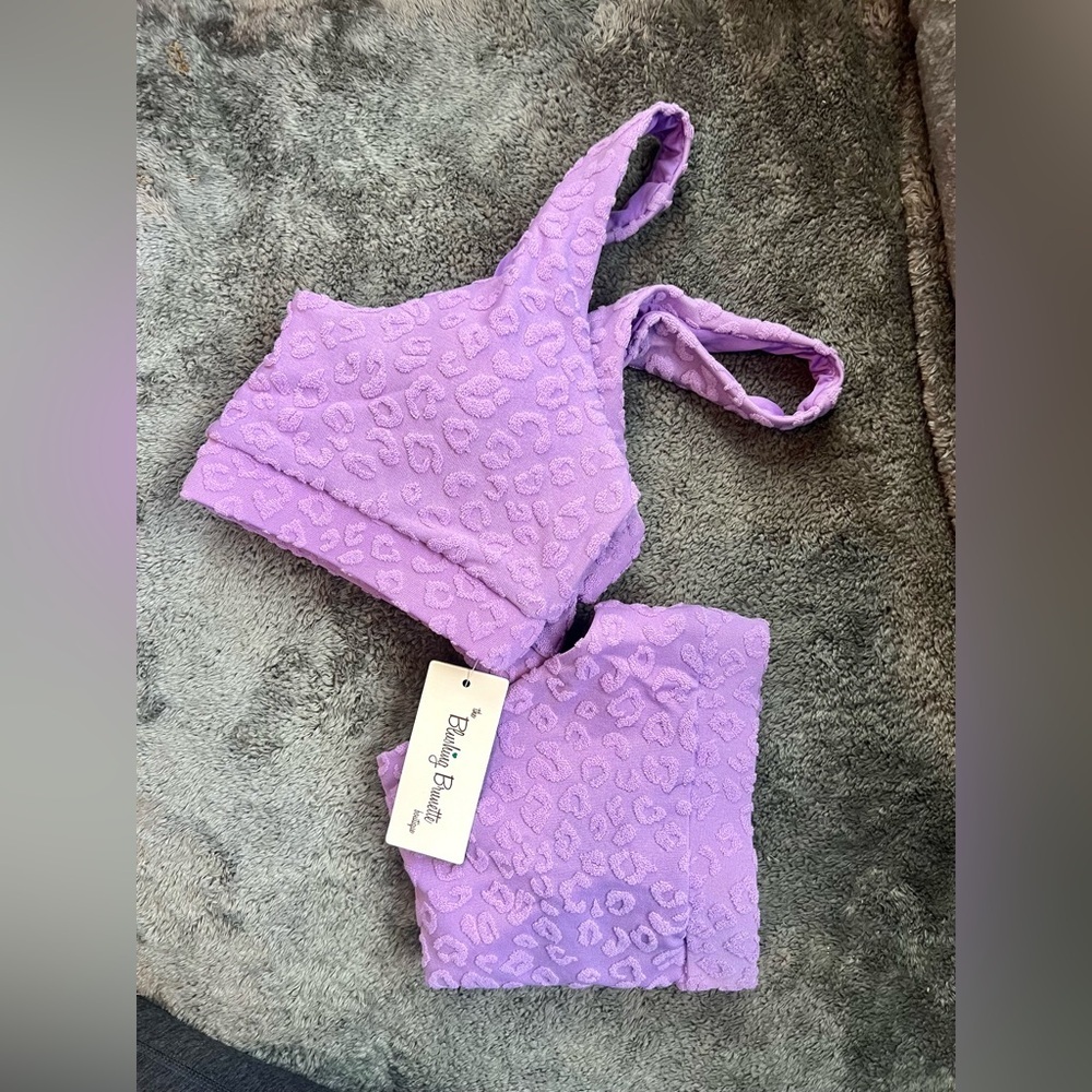 Purple Lilac Floral Tropical Resortwear Bikini Size Medium NWT - Picture 2 of 10